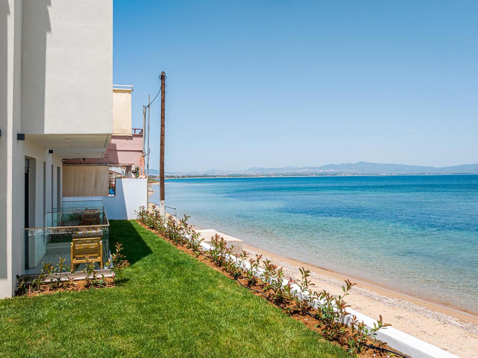 Azzurro E Verde By Rentalspro - Nea Potidaia Halkidiki เนอาโปติไดอา ภายนอก รูปภาพ