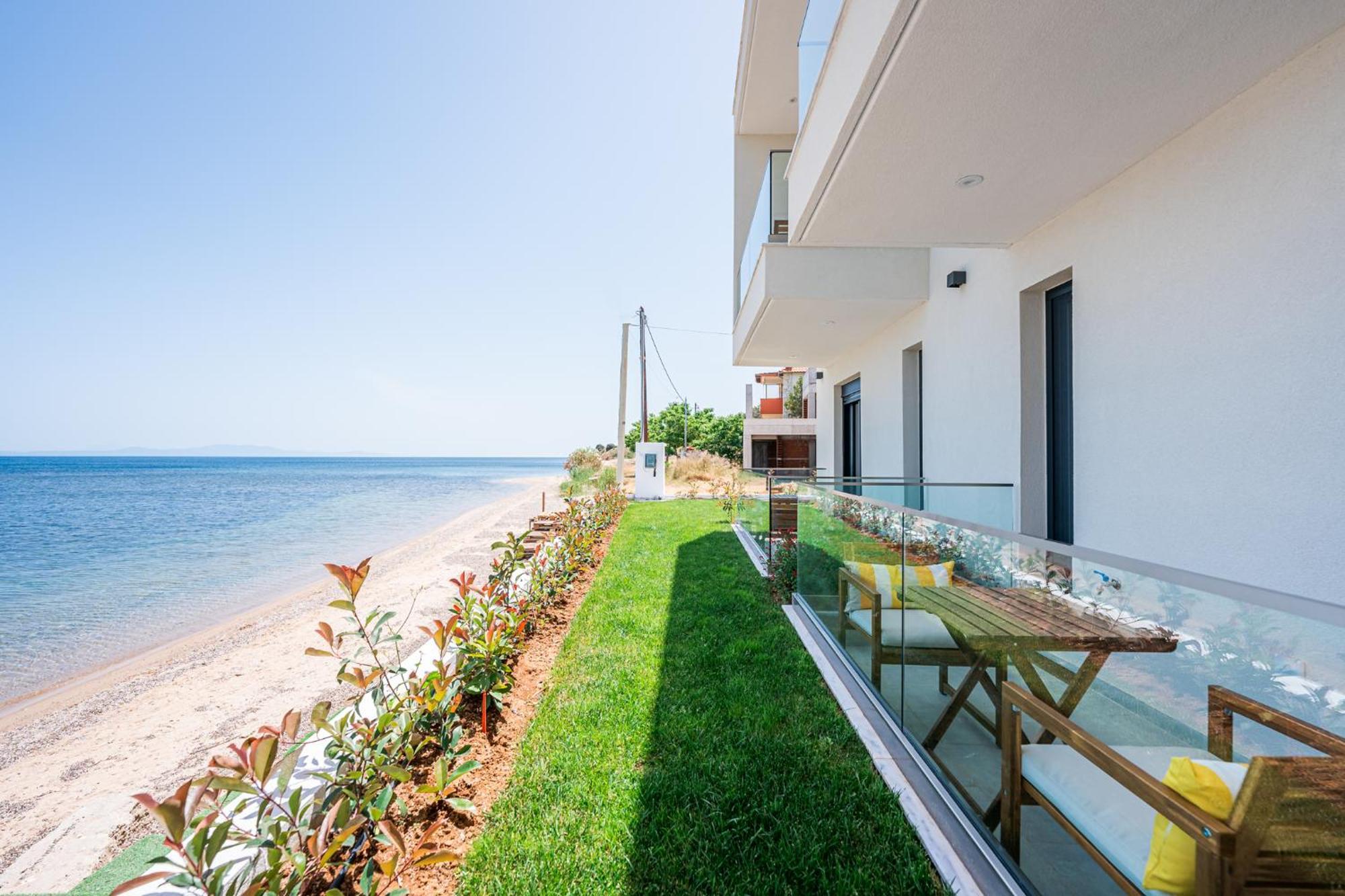 Azzurro E Verde By Rentalspro - Nea Potidaia Halkidiki เนอาโปติไดอา ภายนอก รูปภาพ