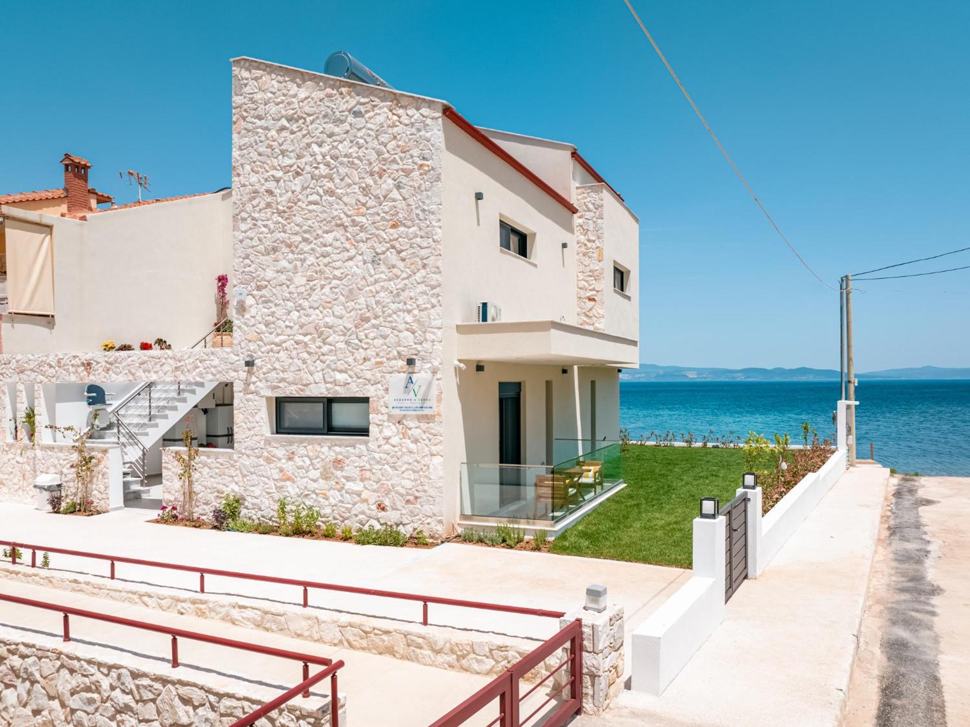 Azzurro E Verde By Rentalspro - Nea Potidaia Halkidiki เนอาโปติไดอา ภายนอก รูปภาพ